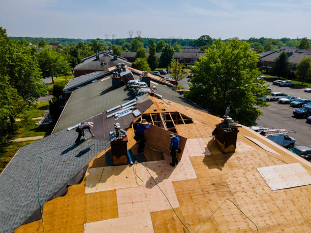 24/7 Emergency Storm Damage Roof Repair experts in Lake Milton, OH